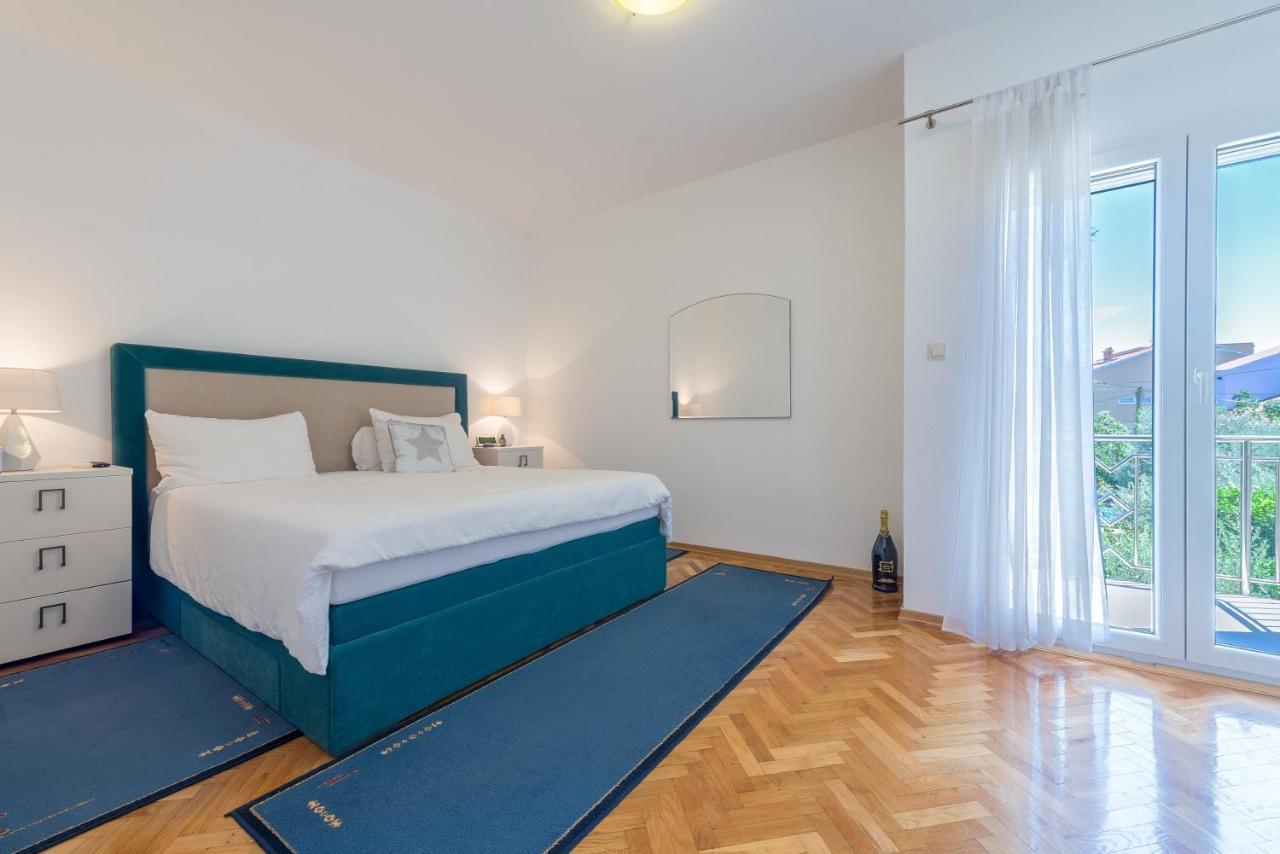 Villa Lux Nina With Six Bedrooms, Private Pool, Sauna Zadar Eksteriør bilde