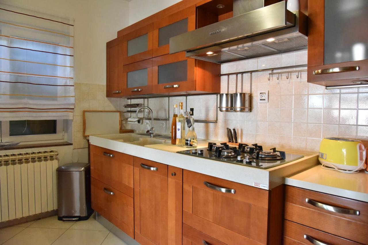 Villa Lux Nina With Six Bedrooms, Private Pool, Sauna Zadar Eksteriør bilde