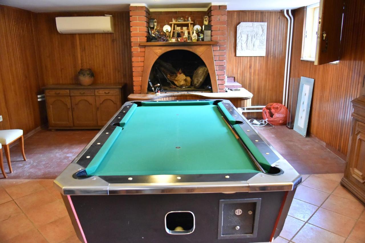Villa Lux Nina With Six Bedrooms, Private Pool, Sauna Zadar Eksteriør bilde